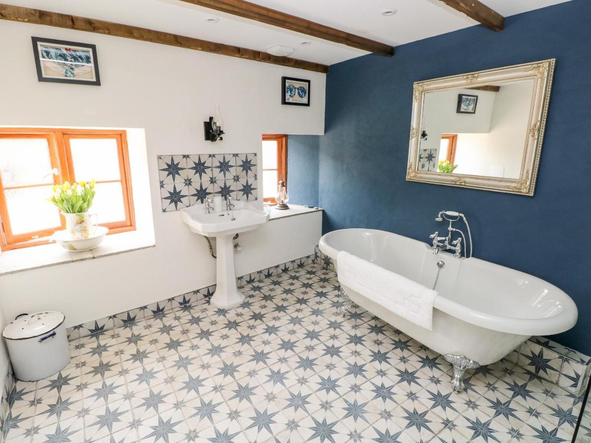 Lime Kiln Cottage Бридженд Экстерьер фото